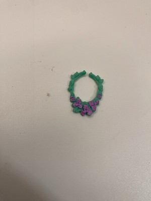 Ever After High Jillian Beanstalk Doll necklace
