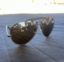 Vintage B L Ray Ban Made in USA Outdoorsman Aviator Sunglasses w/ Brown Tint
