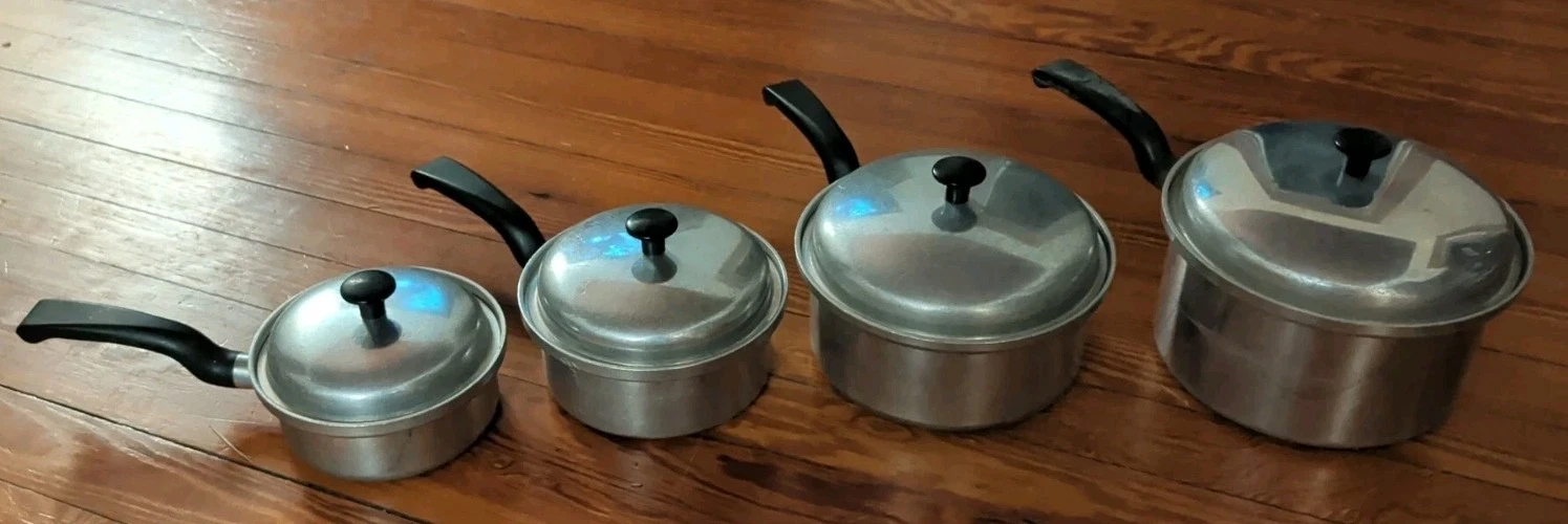 8-Piece Vita Craft Pots & Pans Sauce Pan + Lids Camping Aluminum 200 201 202 203
Opens in a new wind