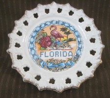 FLORIDA Vintage Souvenir State Plate~Cutout Edge Flamingo Palm Tree Sunset 8.5"