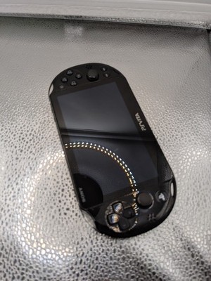 Sony PS Vita Slim PCH-2003 PlayStation Vita schwarze Konsole 