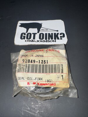 いの Kawasaki NOS NEW 92049-1251 Fork Oil Seal KZ ZX KZ1000 ZX1000
