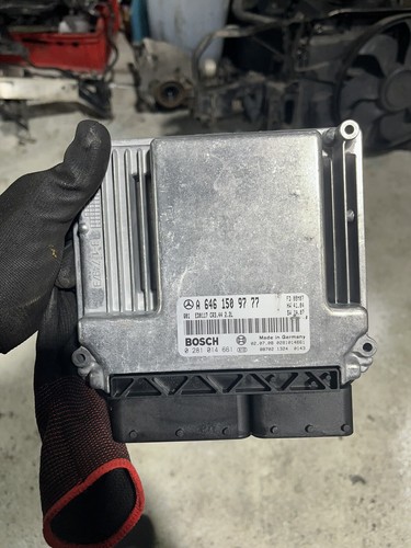 Mercedes-Benz CLK 220 CDI W209 C209 W203 Motorsteuergerät ECU A6461509777