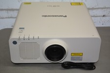 ^ Panasonic Pt-rx110 Dlp Laser Projector 10000 Lumens 27k Run Time #x3136