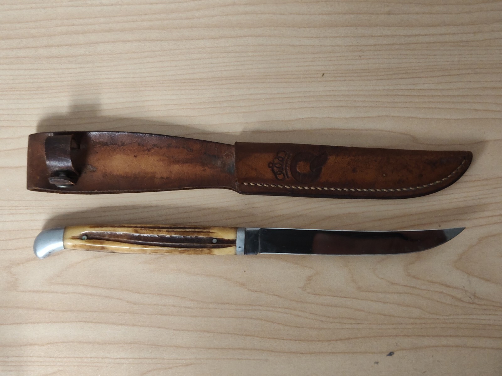 Vintage Queen Steel Fixed Blade Knife With Original Leather Sheath