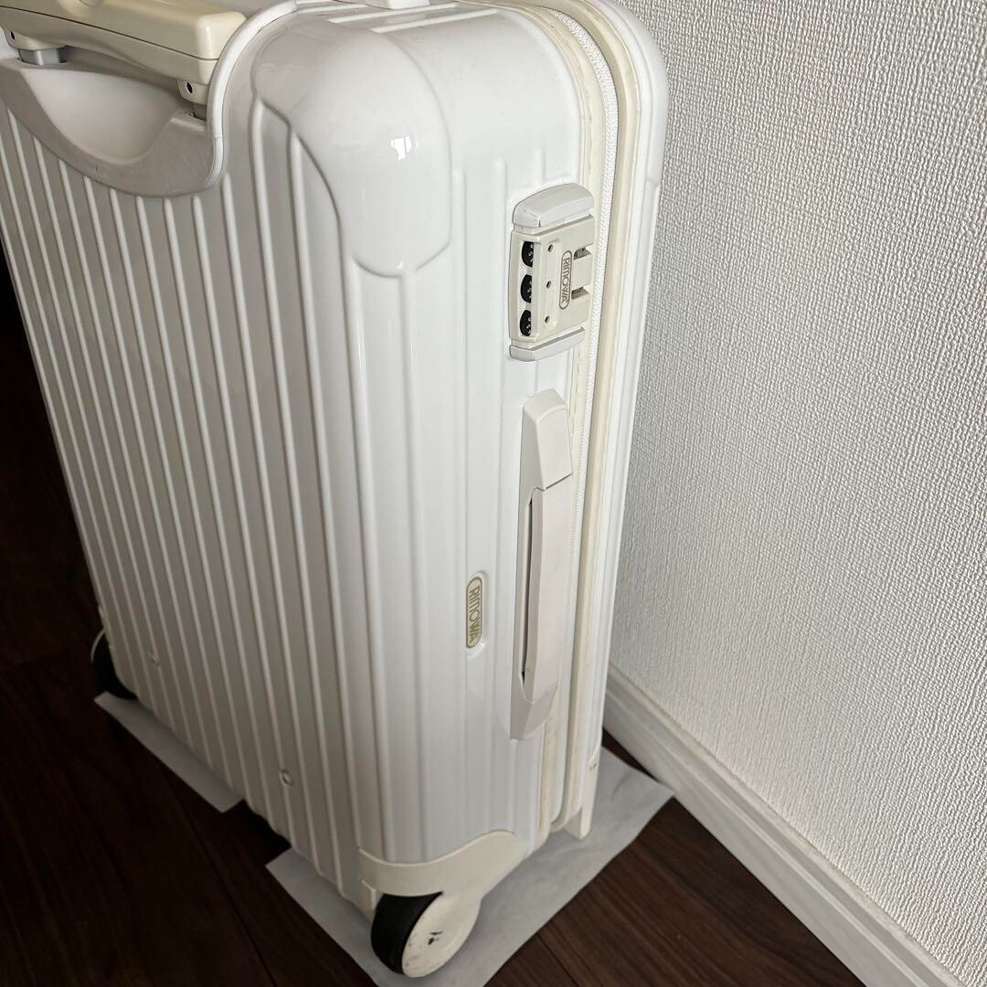 RIMOWA x UNITED ARROWS SALSA ECRU 2輪 UA RIMOWA 32L United Arrows Salsa 2 Wheel CABIN Carry-on Size