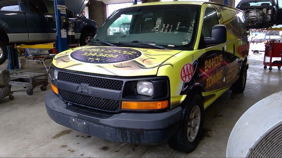 Used Engine Cooling Fan Clutch fits: 2003 Chevrolet Express 1500 van CNG exc. Cu - Image 4 of 4