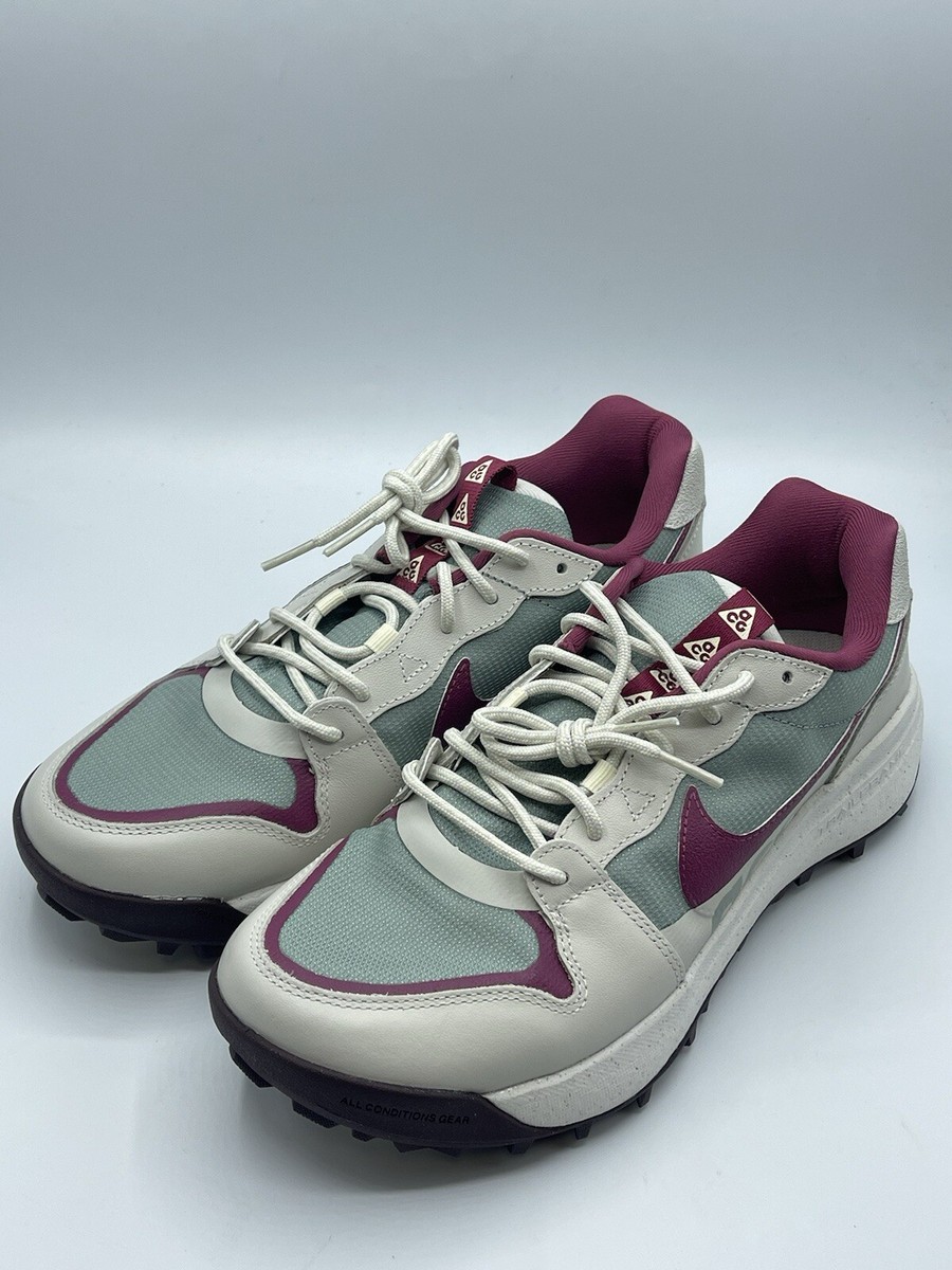 ナイキNike ACG Lowcate 'Mica Green' Sneakersスニーカー Size 11 - Nike ACG Lowcate Mica Green Rosewood for sale