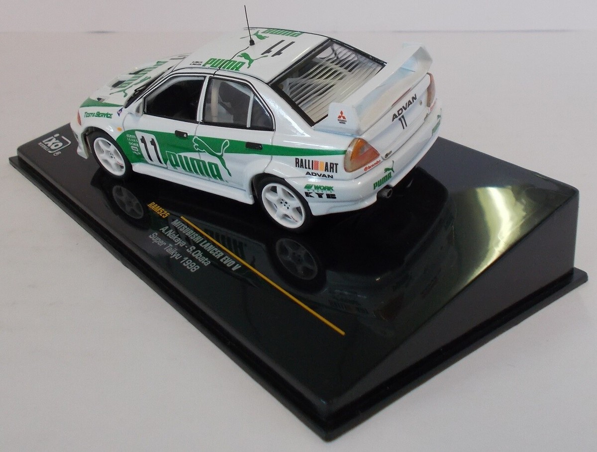 IXOMODELS - MITSUBISHI Lancer Evolution 5 #11 Puma Super Taikyu