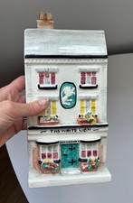 Price Kensington Potteries White Lion Pub Wall Standing Decoration Bar Plaque