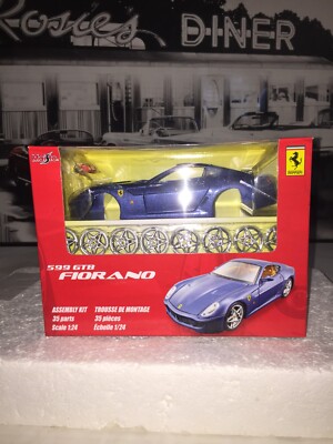 フェラーリ　５９９　ＧＴＢ　フィオラノ　ブルー　エリート　限定品　１／１８ ASSEMBLED Maisto Blue Ferrari 599 GTB Fiorano Assembly Kit 1