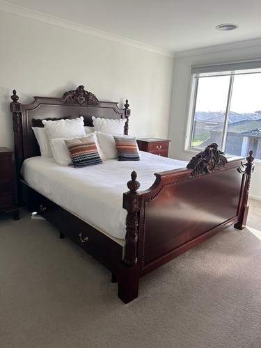 Custom Solid Mahogany Full Bedroom Suite - Picture 9 of 9