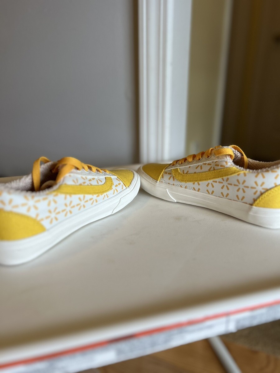 靴 YELLO monoSneakerMules Walmart Yellow Logo Shoes Sneaker Flat