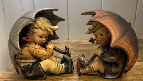 HUMMEL UMBRELLA BOY & GIRL 152A & 152B - 4.75” VG CONDITION