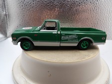 GREEN MACHINE 1968 CHEVROLET C-10 PICKUP   GREENLIGHT KRISPY KREME   1:64