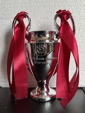 Red CL Trophy replica