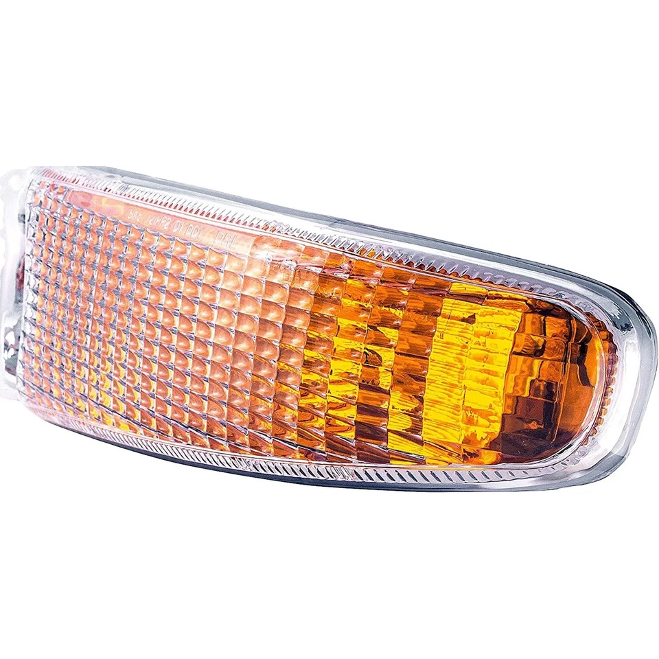 Dorman 1631213 Side Marker Corner Lamp Parking Light Cornerlight for Yukon Right - Image 2 of 4