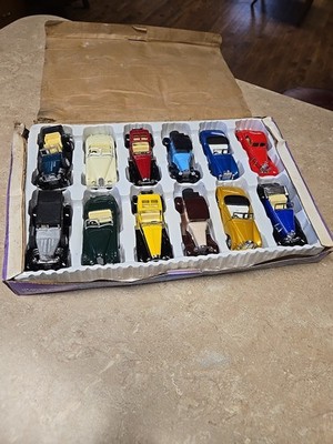 Sunnyside Pull Back Action Antique Cars Factory Set Excellent Condition 
