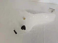 Freightliner M2 / Western Star 4700 Surge Tank - P/N  A05-28531-002