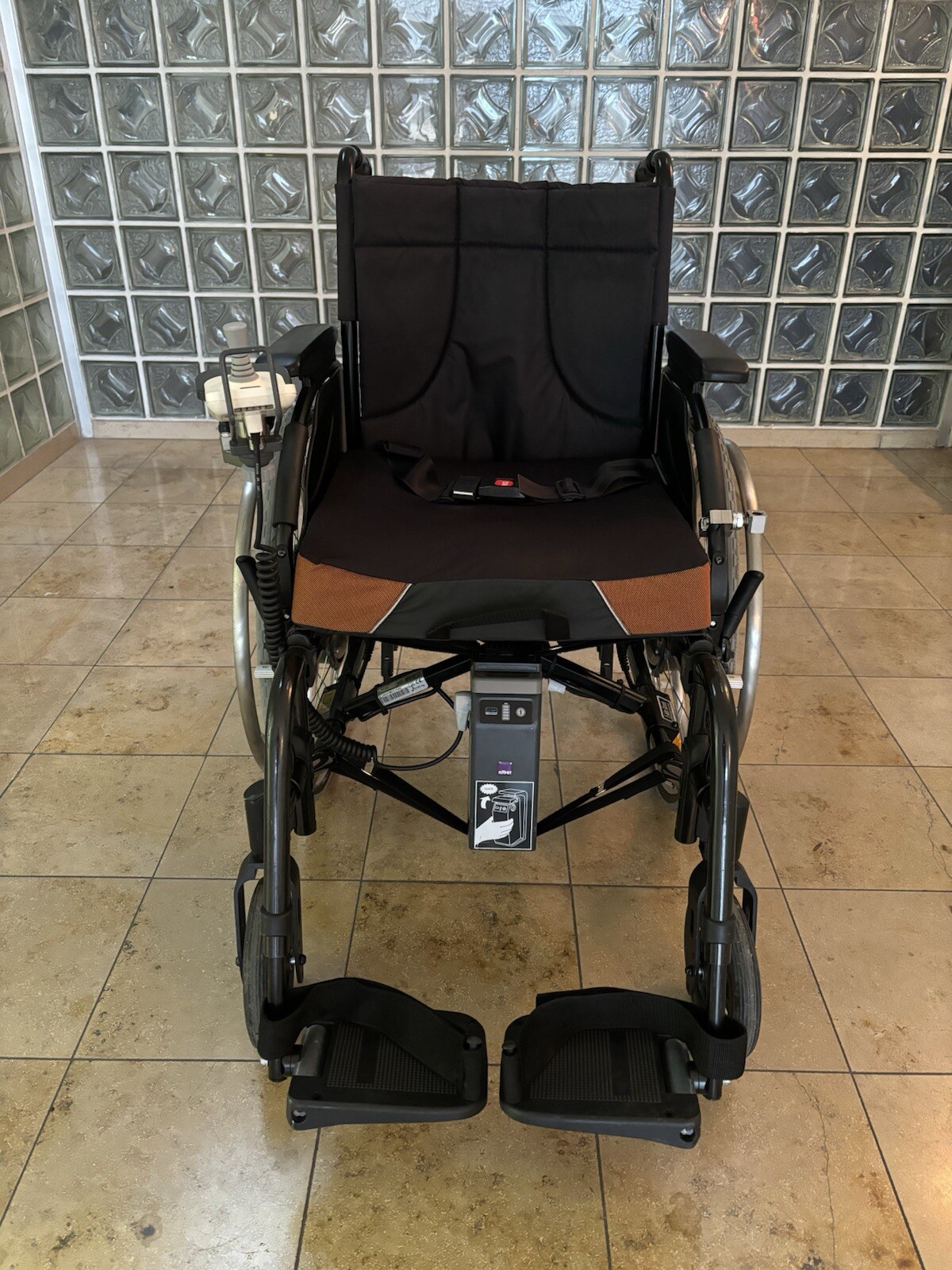 Alber E-Fix E 35 Elektrorollstuhl - Rollstuhl - Sitzbreite: 45cm - Baujahr 2020