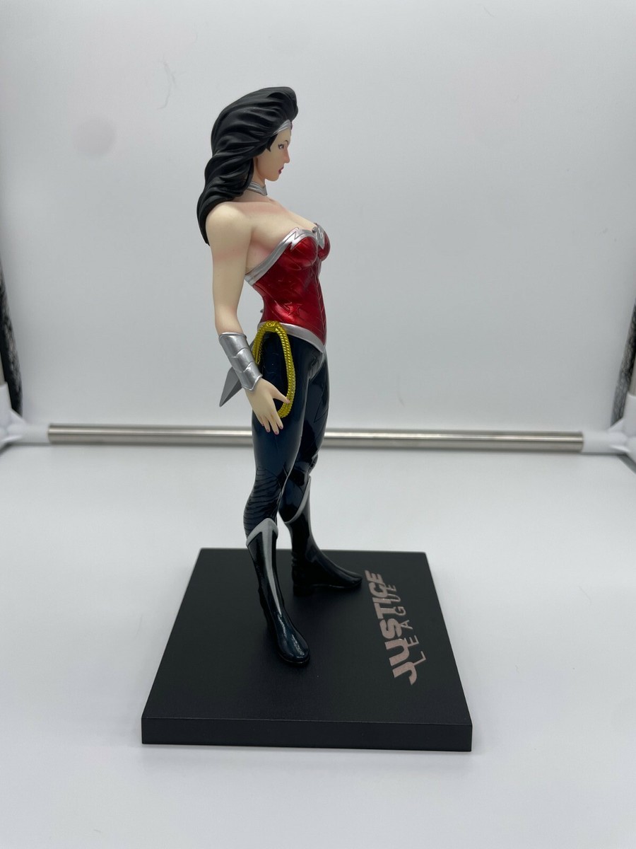 Kotobukiya Wonder Woman ArtFX+ 1/10 Statue Justice League New 52