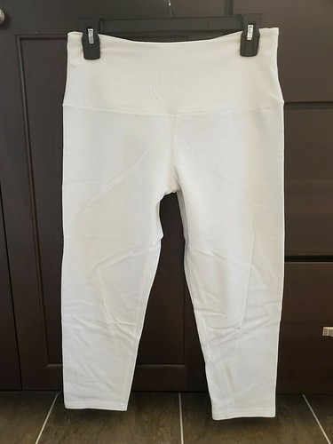 intro Capri Legging ~ \