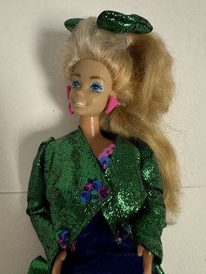 1989 Style Magic Barbie #1283 in Designer Evening Gown w/ Accessories