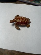 Vintage brown sea turtle pendant pin
