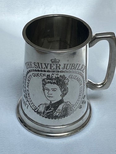 Queen Elizabeth II, 1977 Silver Jubilee Pewter Tankard
