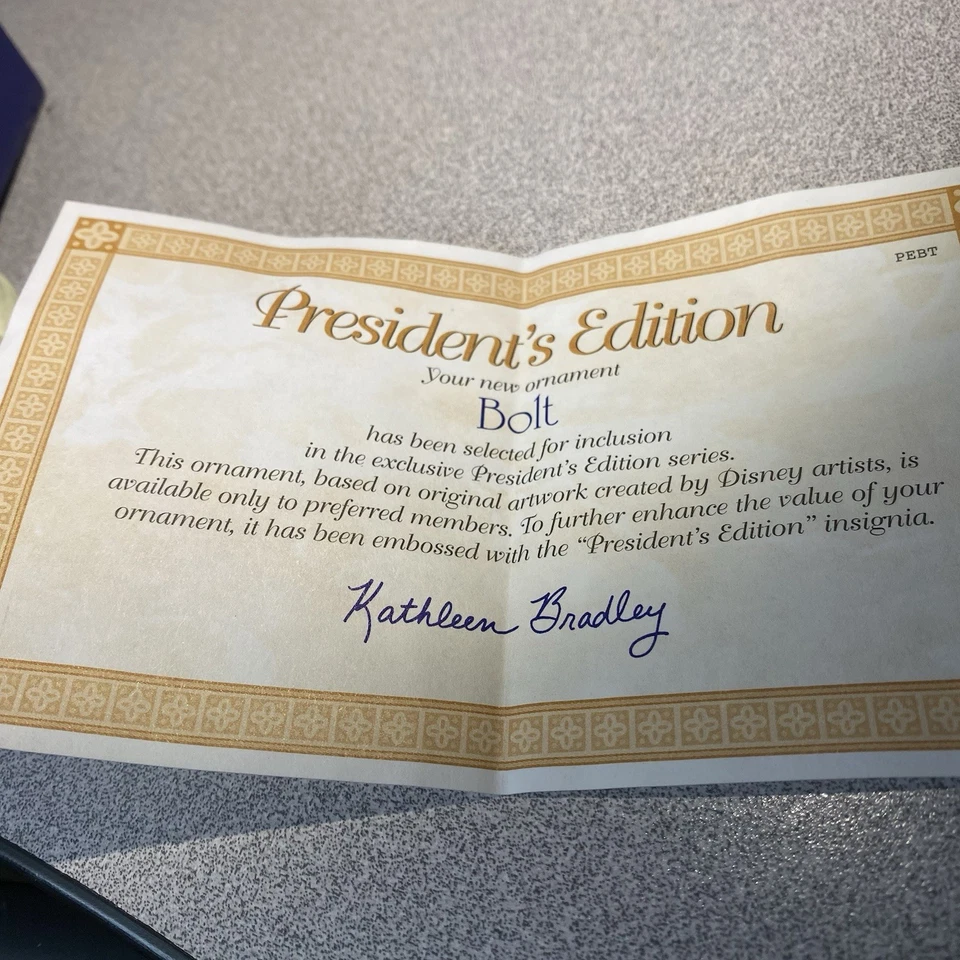 Grolier Disney Bolt Edición Presidencial Adorno NUEVO EN CAJA CON Certificado Foto 2 de 4
