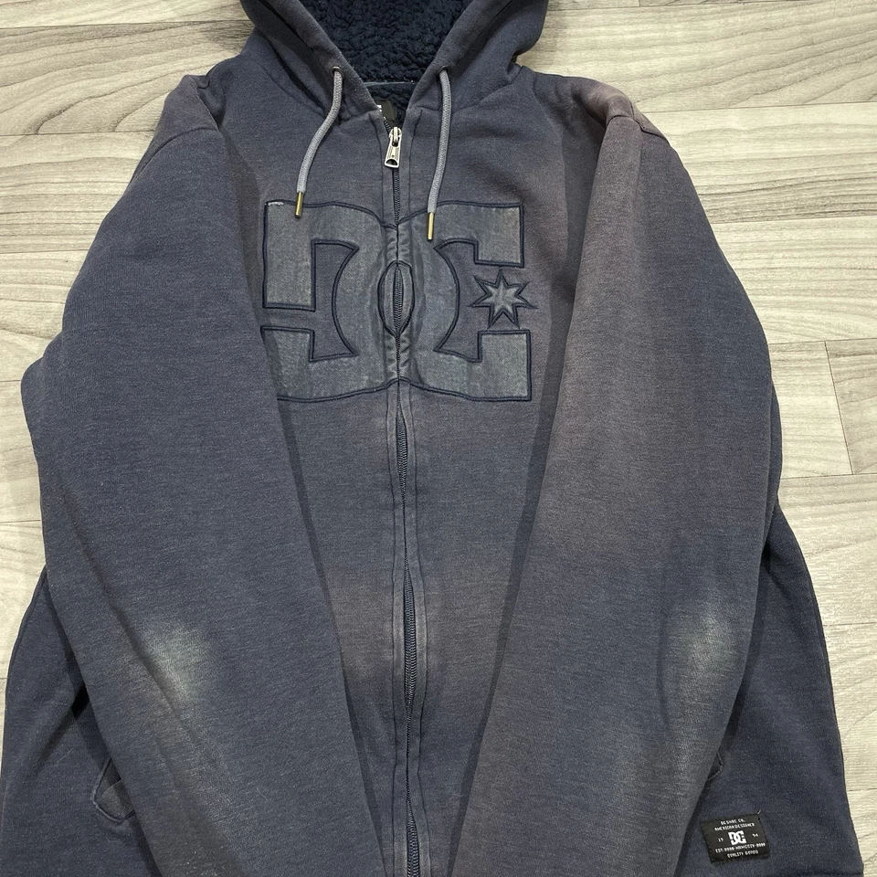 Vintage DC Shoes Full Zip Hoodie Mens L Sherpa Fleece Navy Blue Skater Grunge - Image 3 of 4