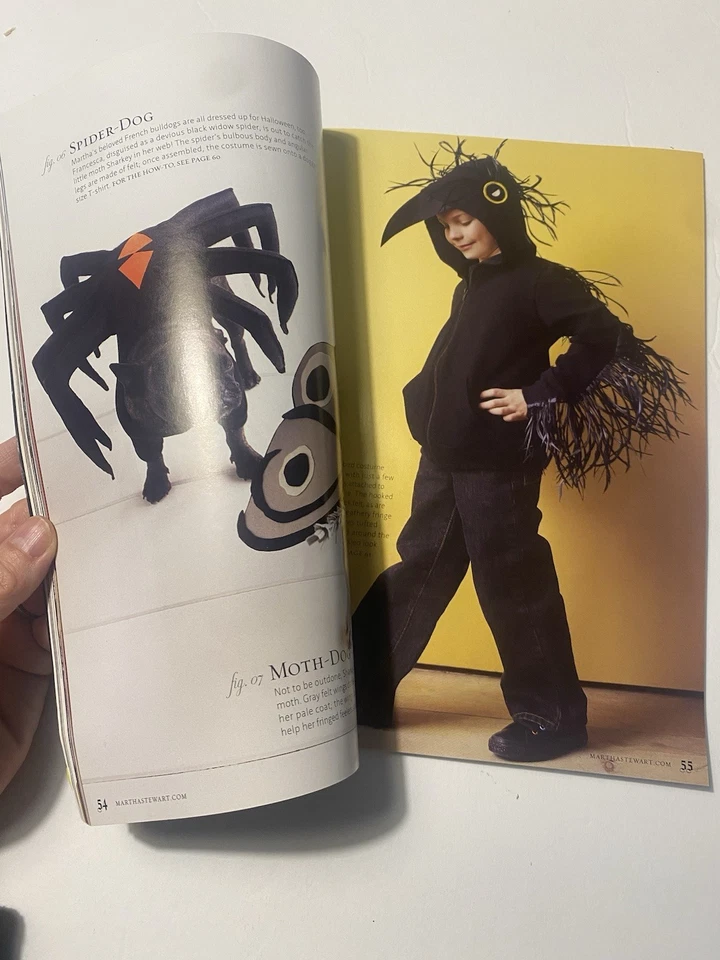 Martha Stewart Holiday Halloween Magazine Lot Of 2 Magazines 2007/2009 - Image 3 of 4