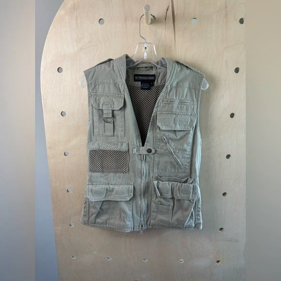 Vintage J. PETERMAN Tan Hunting Fishing Photographers Vest S Sleeveless Jacket