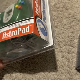 Lot Of 2 SEGA Dreamcast Controller HKT-7701 White and Green Astropad