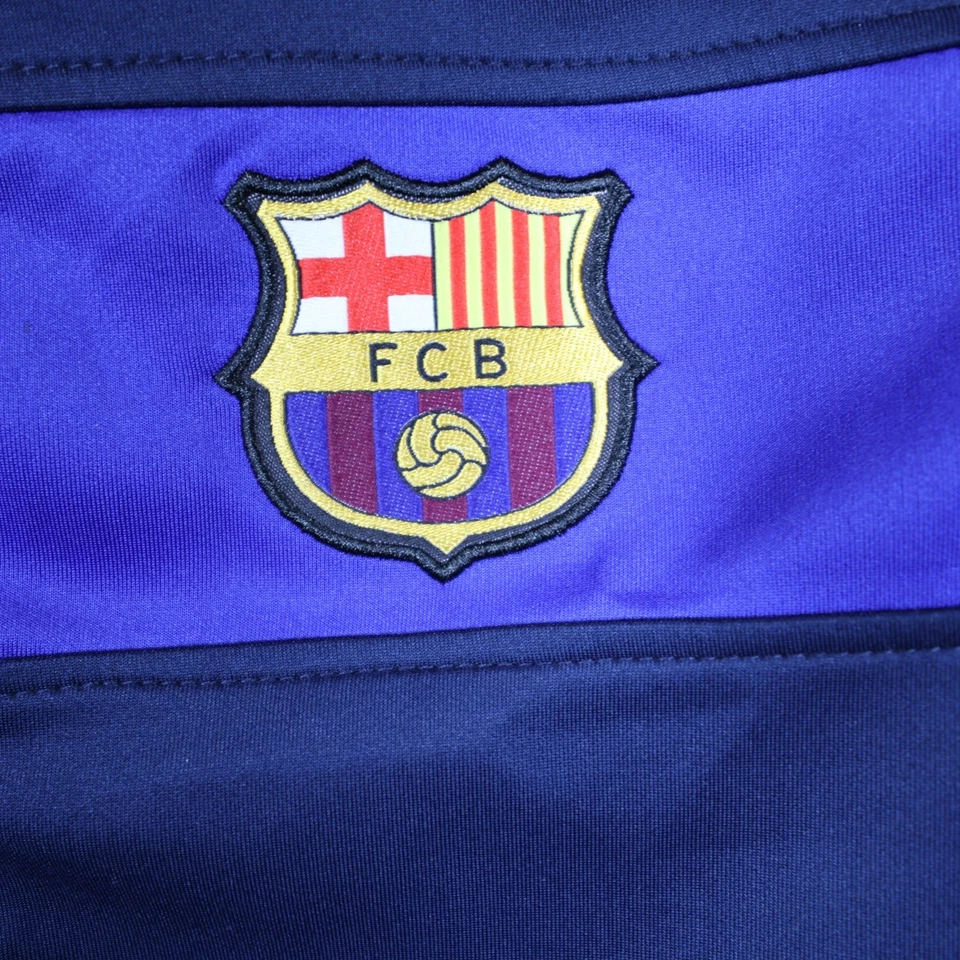 FCB Barcelona Zip Up Logo Jacket Navy Blue Mens Small and Keychain - Image 2 of 4