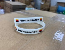 1 Stück fluoreszierendes Silikonarmband mit ...