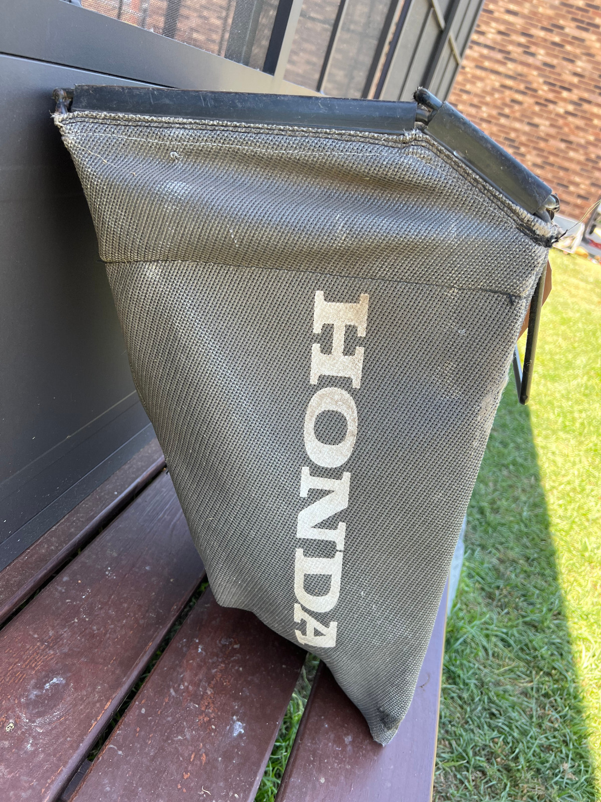 Honda Grass Bagger Bag Frame & Bag 81330VL0P00 , 81320VL0P00 (2061) eBay