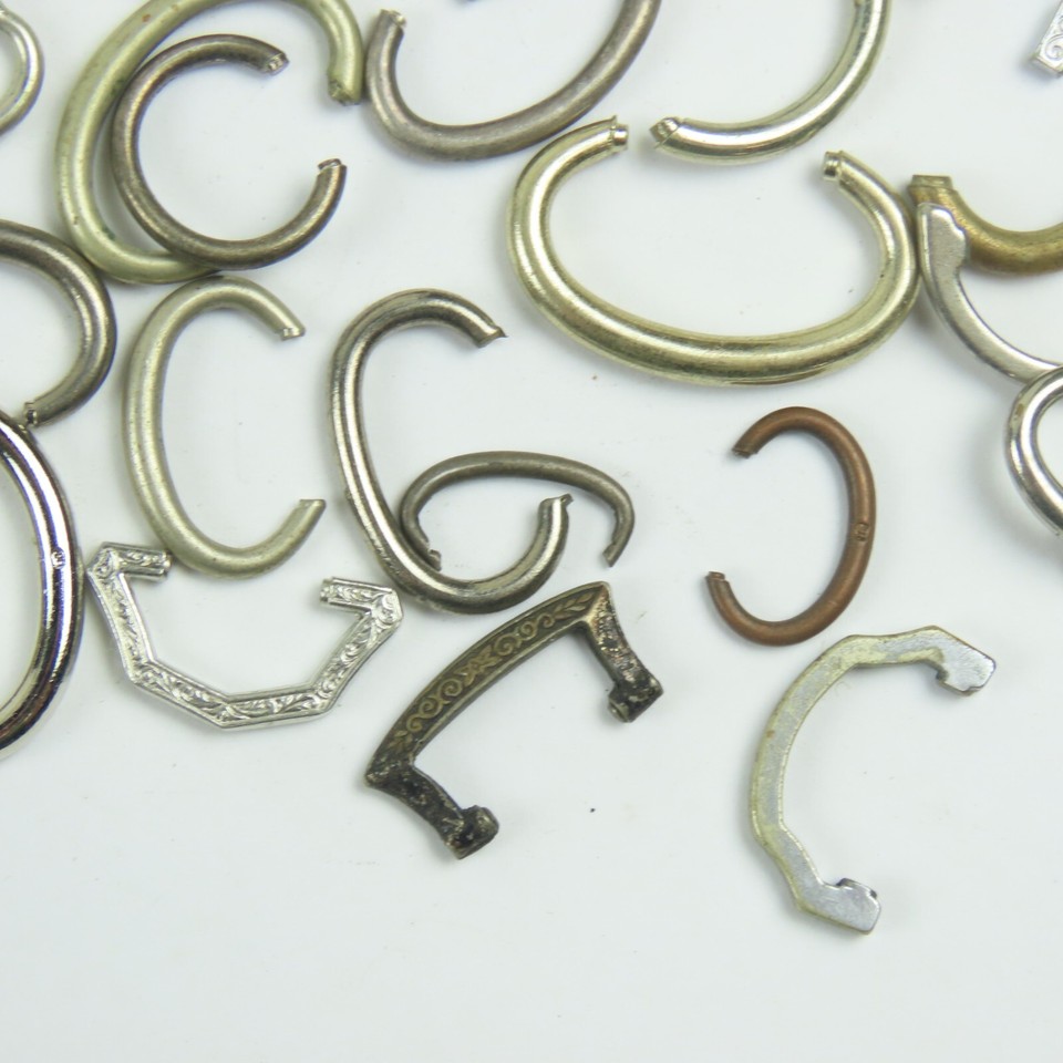 American 12, 16 & 18 Size Strong White Antique Oval & Round Pocket