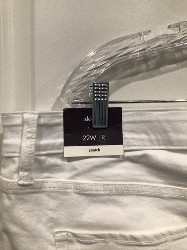 NWT AVA & VIV women 22W white jeans skinny stretchy button zip front beltloops - Picture 4 of 4