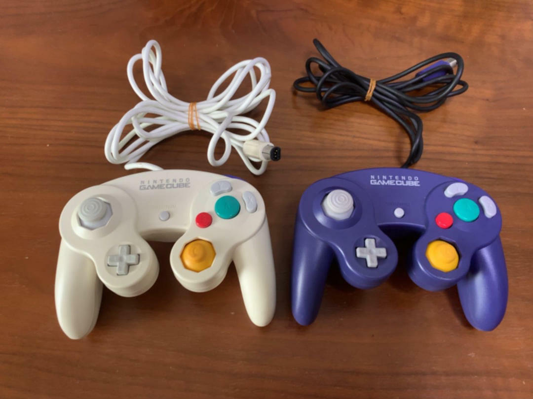 Nintendo GameCube Controller White Violet 2 pieces set 2022 Zdjęcie