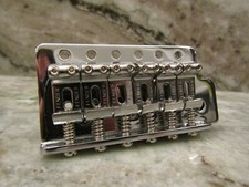 FENDER VINTAGE BRIDGE IN CHROME for MIM MEXICAN STRAT / STRATOCASTER GUITAR