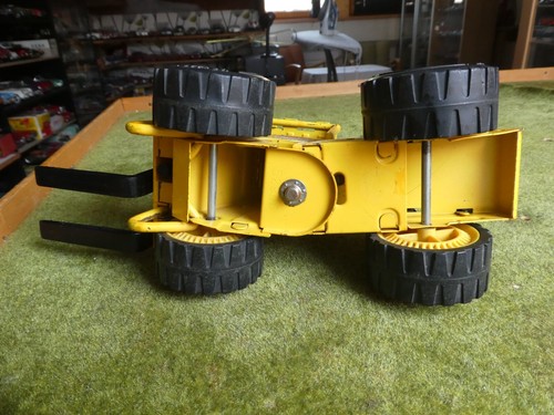 Blechspielzeug Tonka Forklift , Gabelstapler mit Hebefunktion und Fahrer - Bild 8 von 8