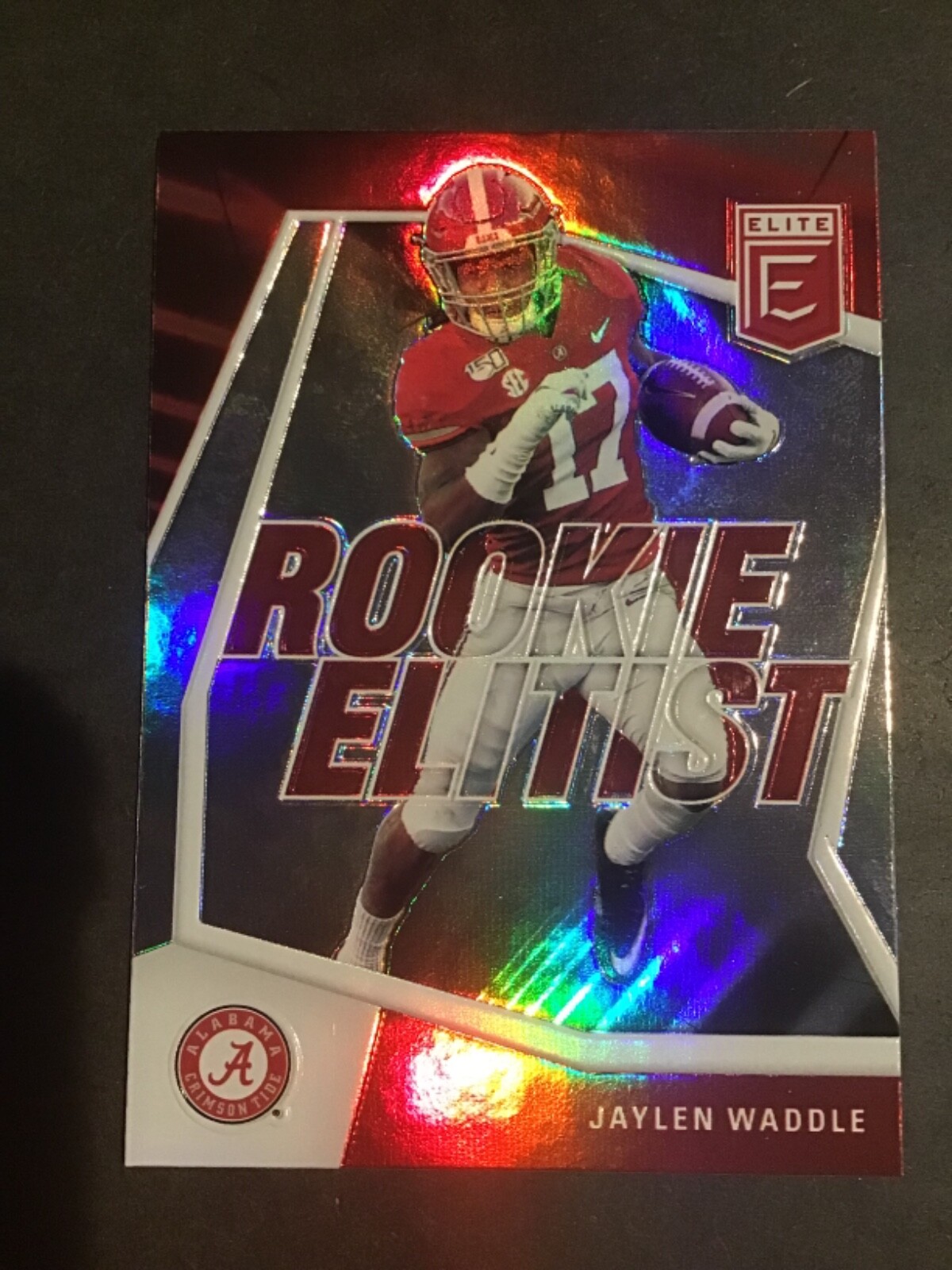 2021 Donruss Elite FB Jaylen Waddle Rookie Elitist Insert Miami Dolphins