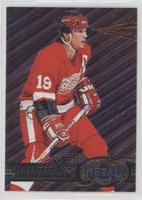 1996-97 Fleer Metal Universe Steve Yzerman #51 HOF 1bx0