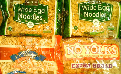 4 Wide Egg Noodles, 12oz (1 Allegra 11/26; 2 Santa 7/27, 127; 1 No Yolks 11/27)