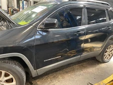 Driver Front Door Electric Tempered Glass Opt JP3 Fits 14-18 CHEROKEE 1779600