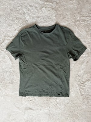 H&M: T-Shirt in Grün