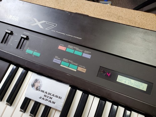 Yamaha DX7 Digital Synthesizer Initialized New Battery Good Condition Japan