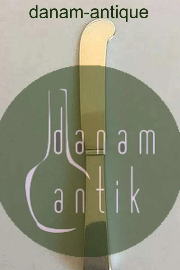 Cuchillo de mantequilla piramidal de plata de ley Georg Jensen, grande nº 80 Foto 3 de 4