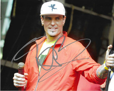 * VANILLA ICE * signed 8x10 photo * ICE ICE BABY * COA *